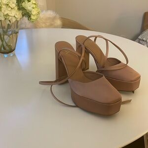 ZARA SATIN PLATFORMS SIZE 38 !!